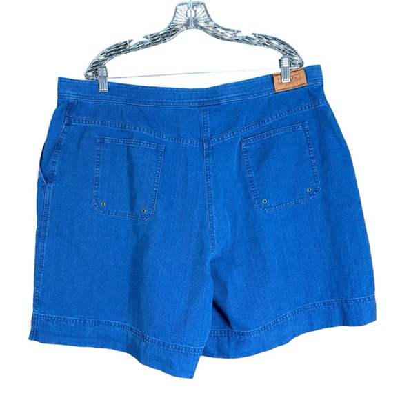 Lauren Ralph Lauren Flat Front Blue Denim Walking Shorts Women's Size 20W - Picture 3 of 10